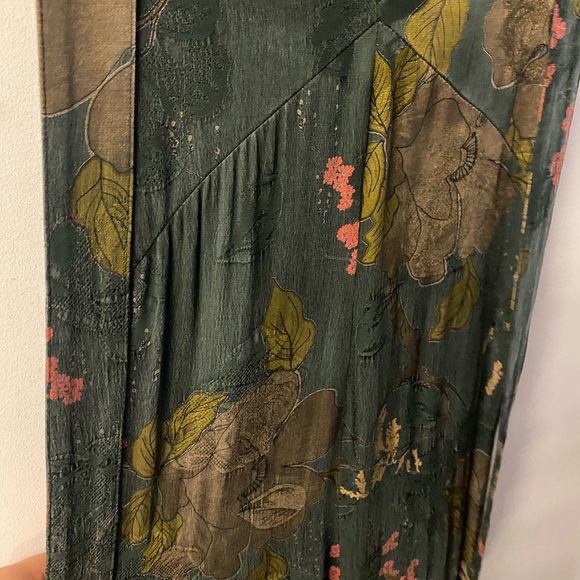 Divine Heritage Romper - Picture 5 of 6